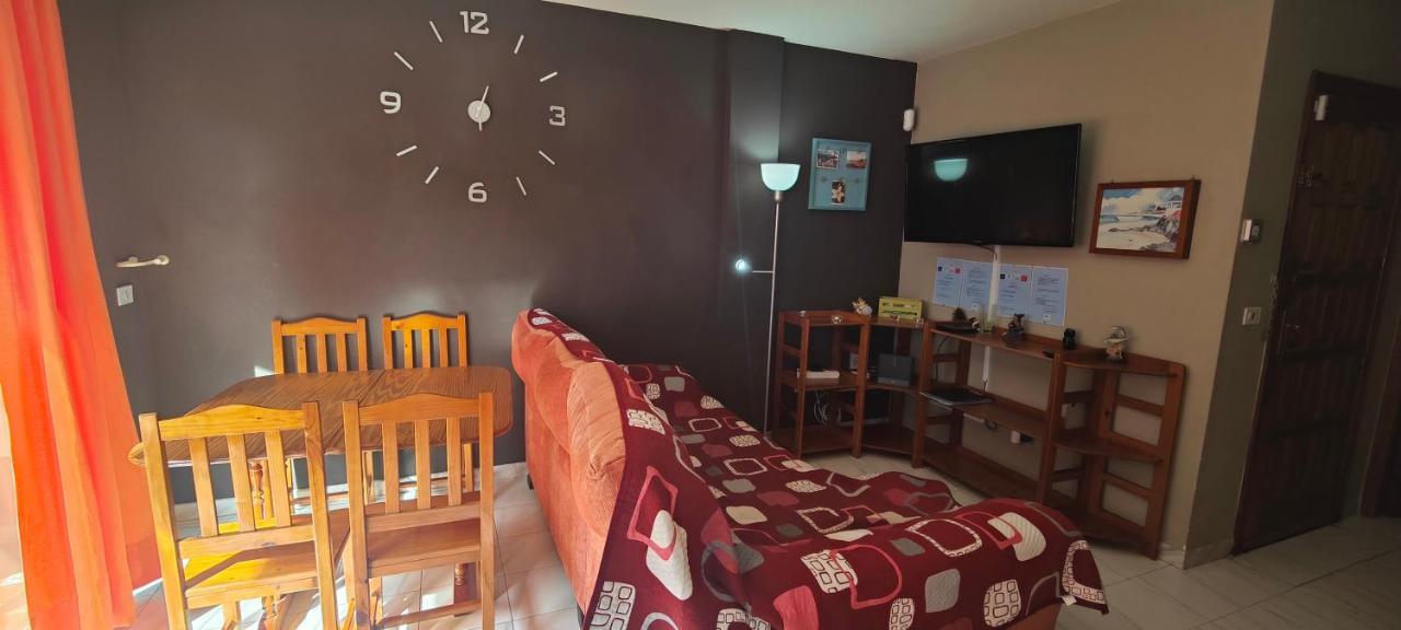 شقة Apartamento Brisas Del Medano المظهر الخارجي الصورة