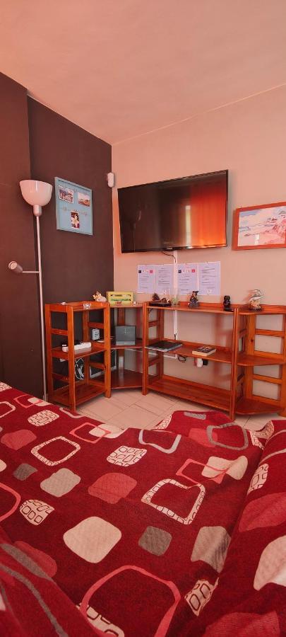 شقة Apartamento Brisas Del Medano المظهر الخارجي الصورة